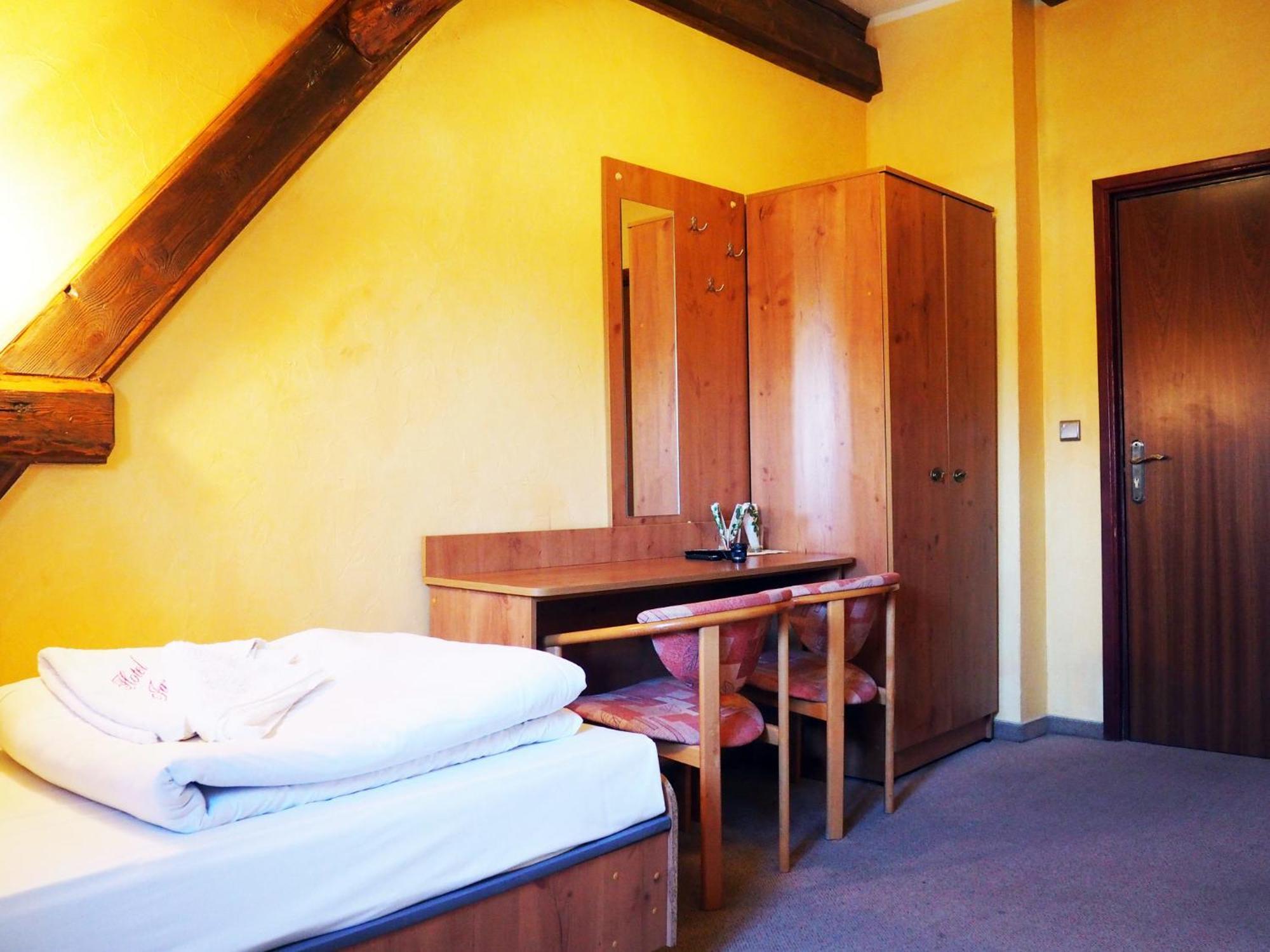 Hotel Jan Zgorzelec Pokój zdjęcie