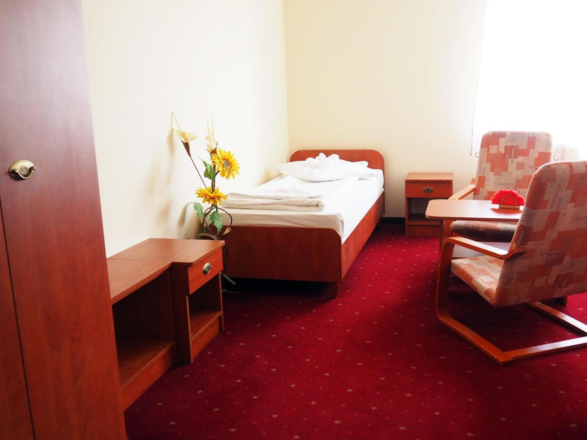 Hotel Jan Zgorzelec Pokój zdjęcie