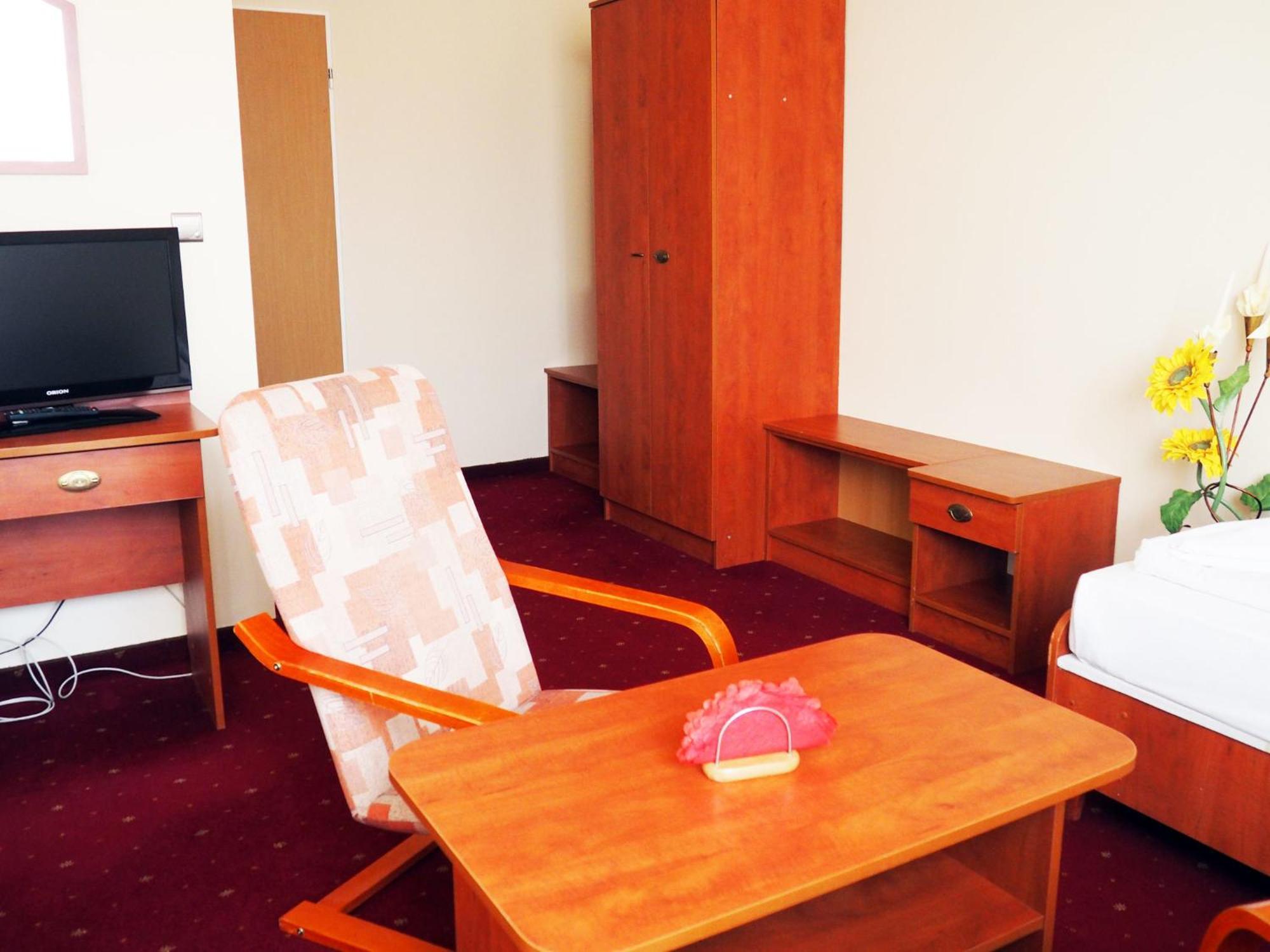Hotel Jan Zgorzelec Pokój zdjęcie