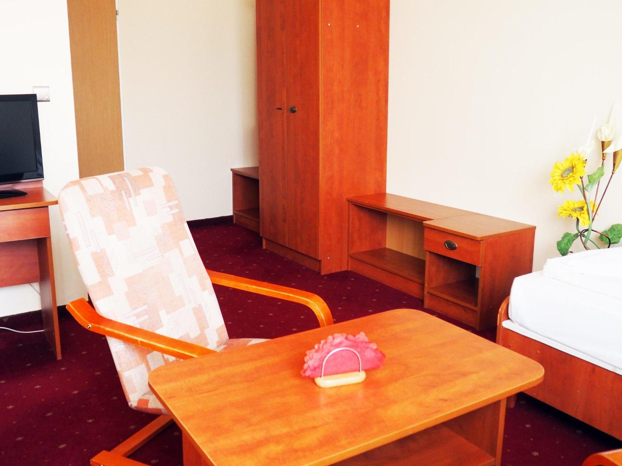 Hotel Jan Zgorzelec Pokój zdjęcie